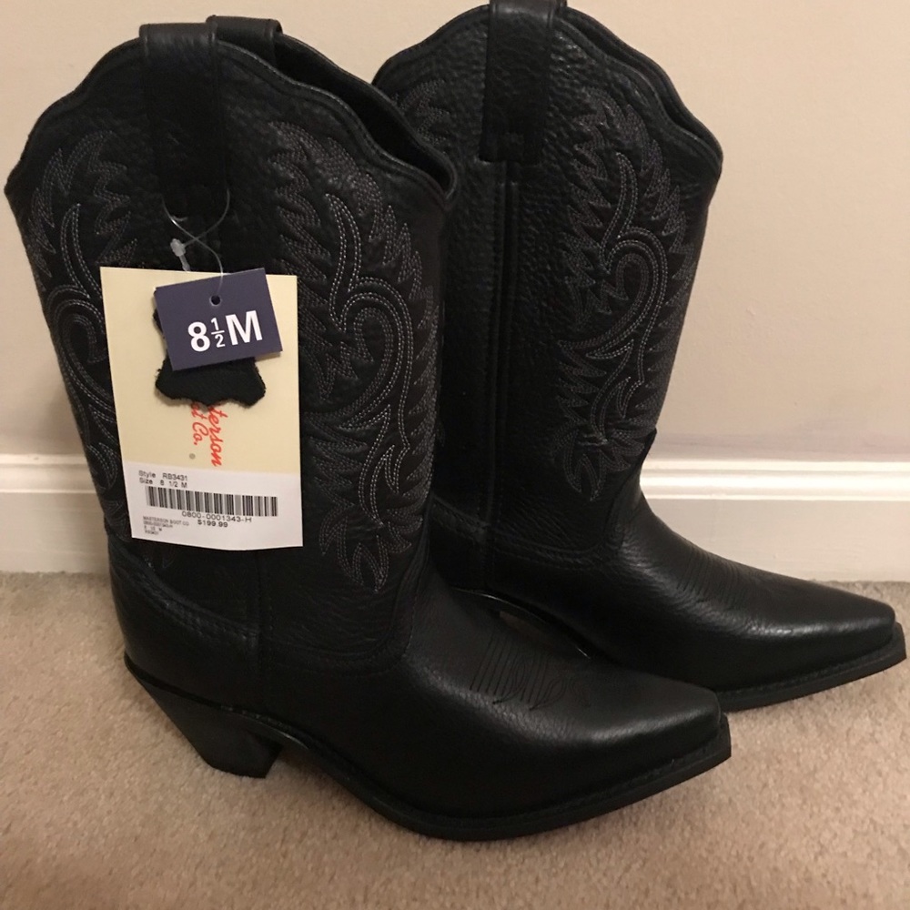 Women’s Cowgirl Boots Size 8.5